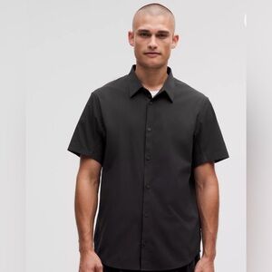 Lululemon easy airing athletic dry fit Men's Black button down Shirt size XL